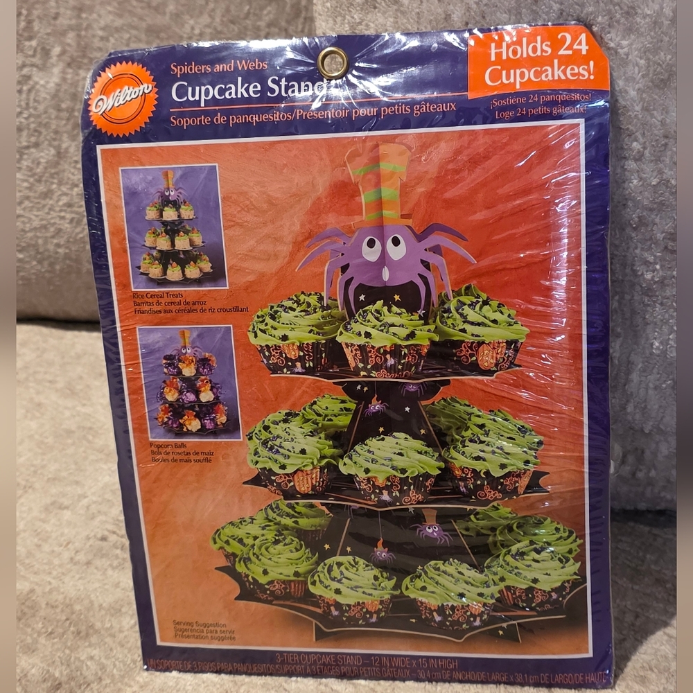 Vintage Halloween Cupcake Stand